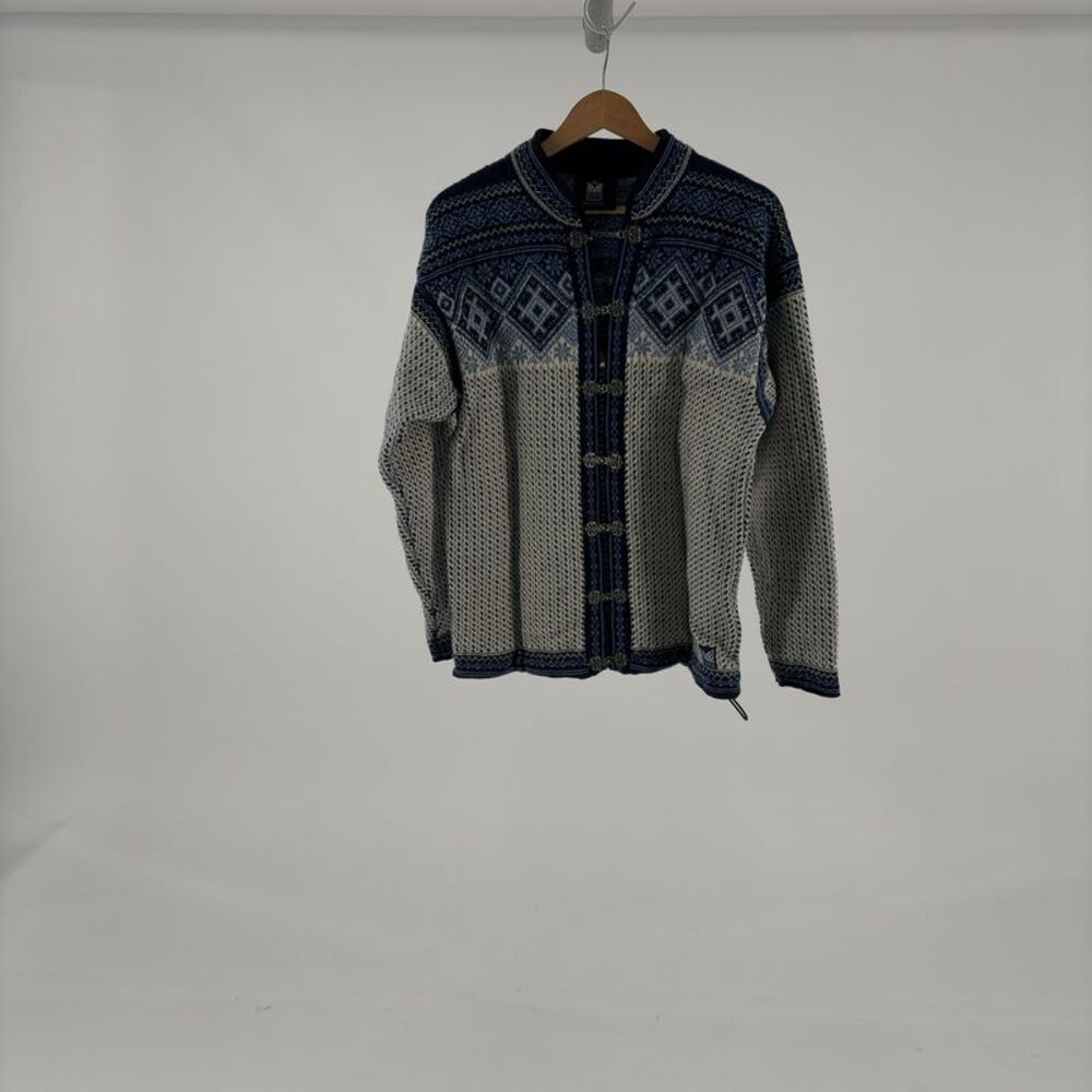 Dale of Norway Nordic Wool Cardigan Pewter Clasp Sweater